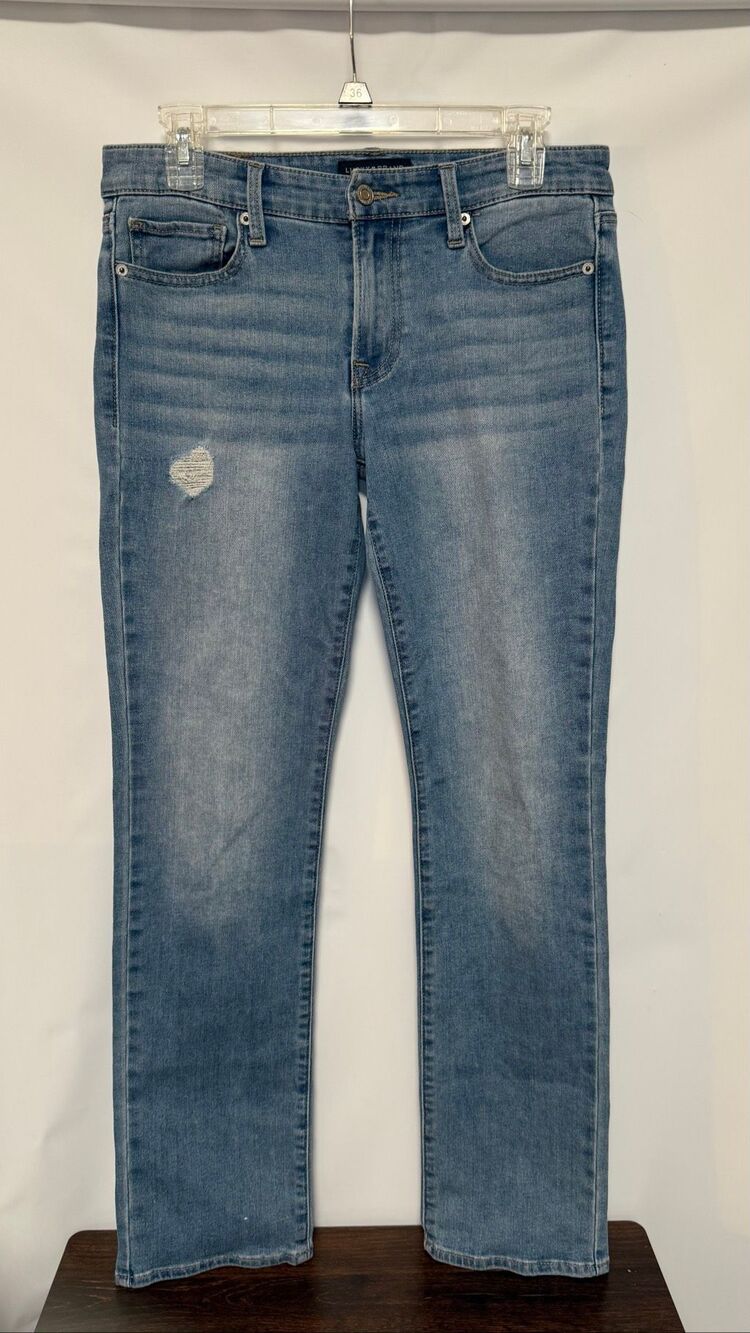 Lucky Brand mid rise sweet straight Jean women size 6/28 regular